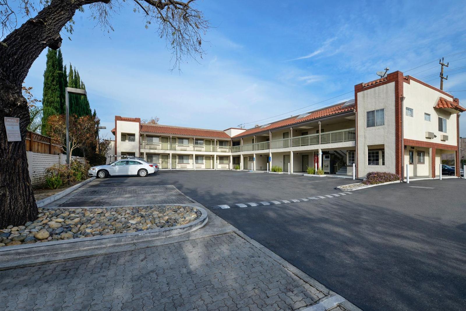 Hotel image 3
